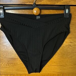 90s Retro Black Ribbed High Waisted Crossover V-Front Bikini‎ Bottom Athleisure